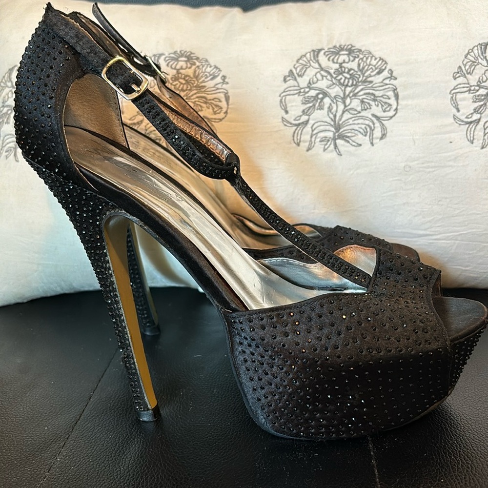 Stunning Black Sparkle Stilettos